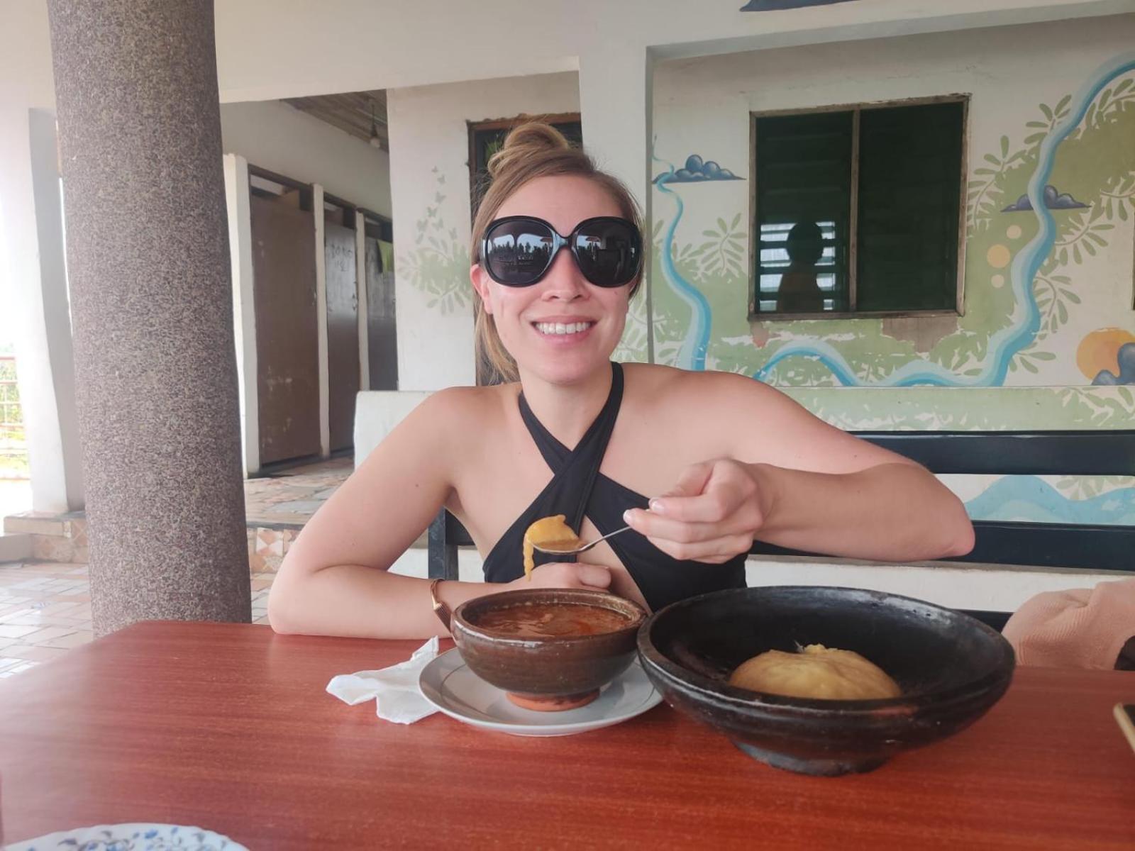 Afiki Hotel Elmina Ngoại thất bức ảnh