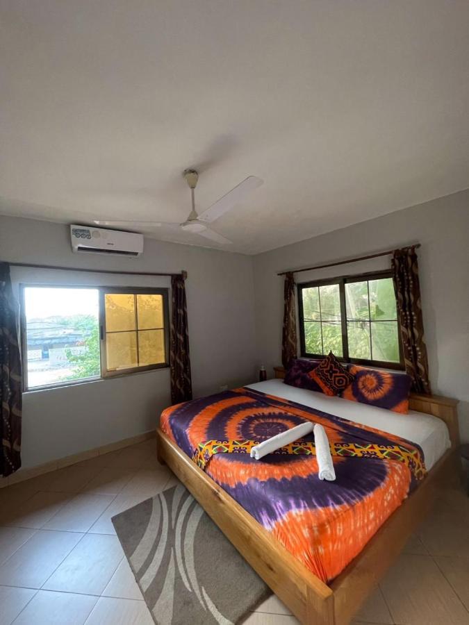 Afiki Hotel Elmina Ngoại thất bức ảnh